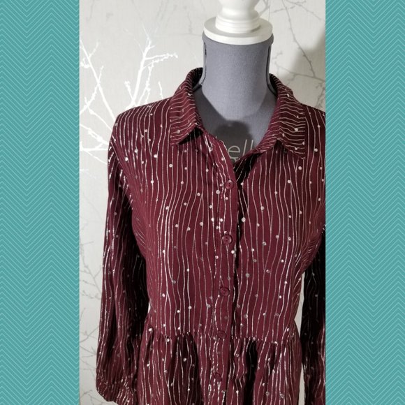 Luna Moon Maroon Silver Printed Button Front Tunic - Picture 2 of 5